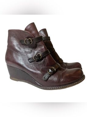 Eric Michael Burgundy Leather Wedge Ankle Booties with Triple Buckles